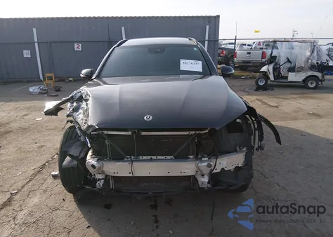 2022 Mercedes-Benz Glc 300 4Matic Suv z USA, uszkodzony, nr VIN W1N0G8EBXNG043367